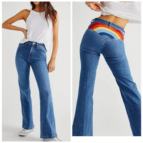 WeThe FreeSomewhere OverTheRainbowflare jeans blue wash with a rainbow accent - Picture 6 of 14